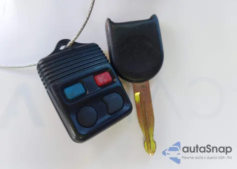 2006 Ford Focus Zx5 из США, поврежденный, VIN 1FAFP37NX6W184822